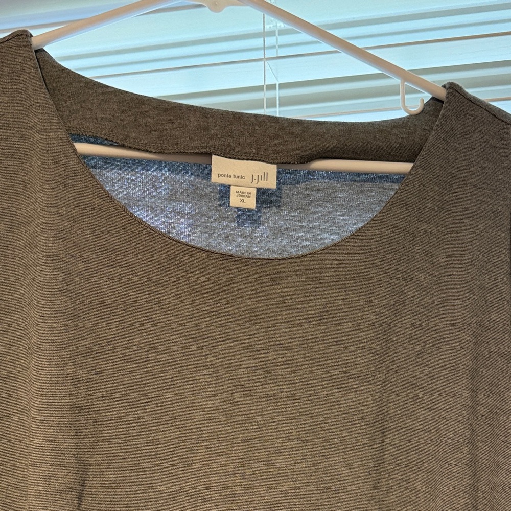 J. Jill Gray Ponte Tunic Top